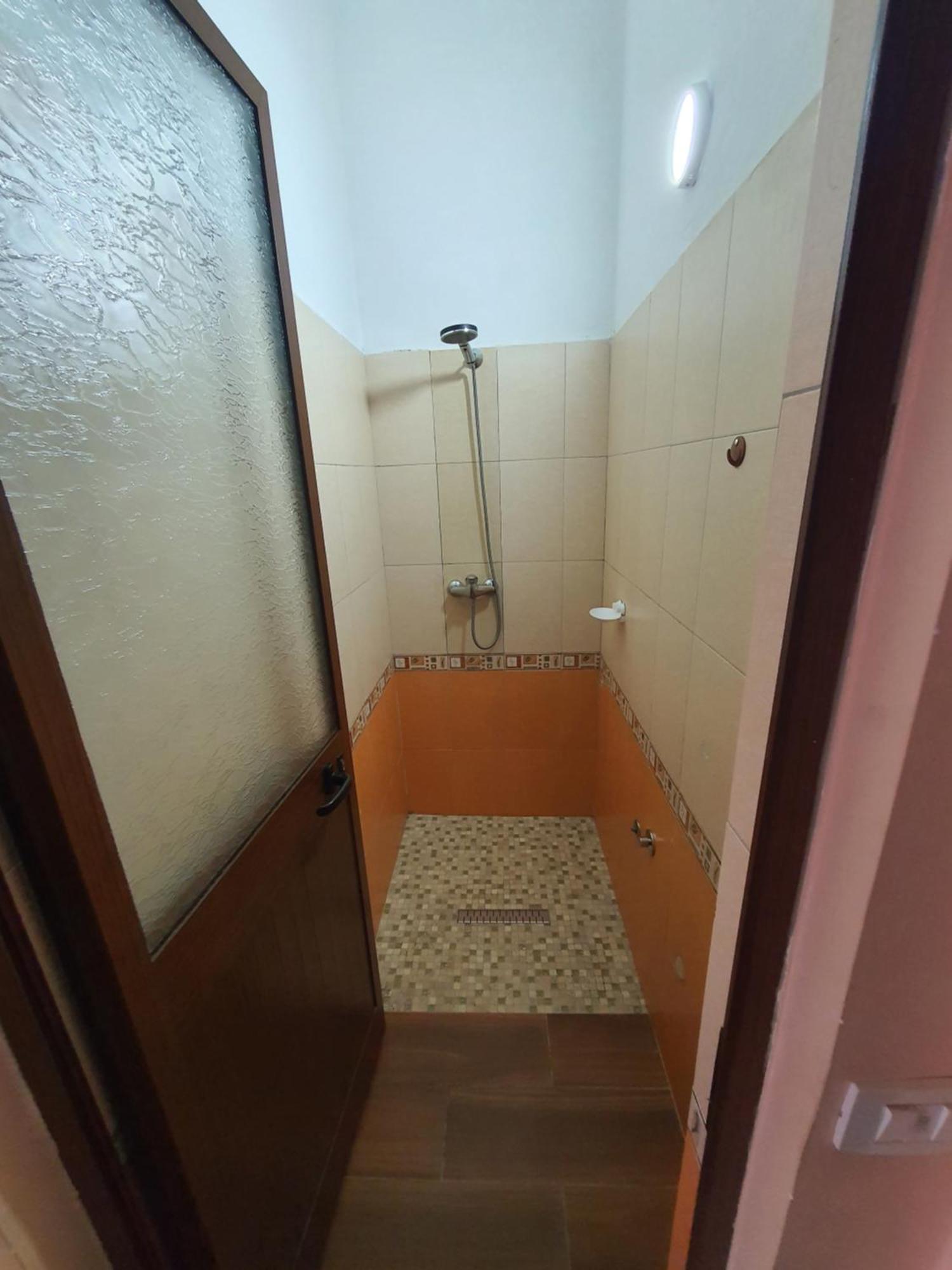 Jessie'S Apartments Durres Bagian luar foto